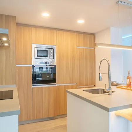 Chicago - Puerto Banus