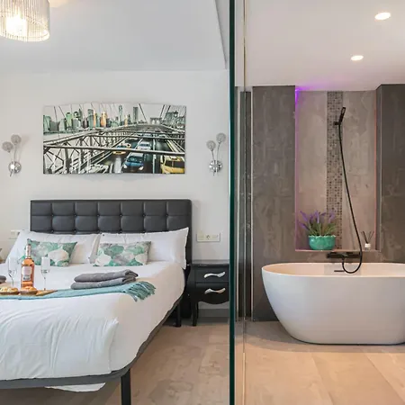 Chicago - Puerto Banus