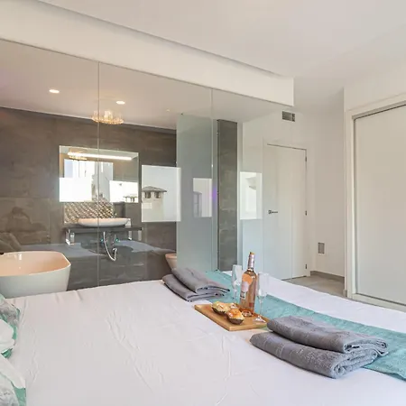 Apartment Chicago - Puerto Banus *