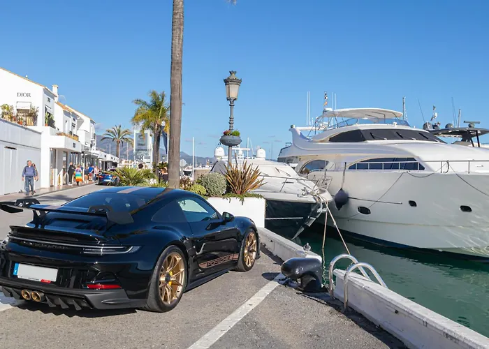 Chicago - Puerto Banus Lägenhet *