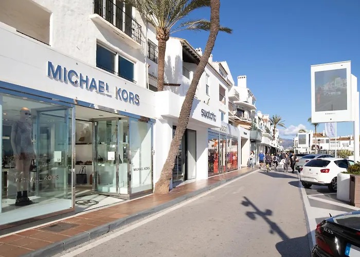 Chicago - Puerto Banus Lägenhet