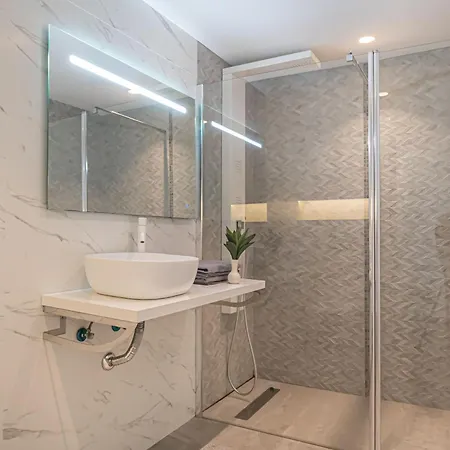 Apartment Chicago - Puerto Banus *